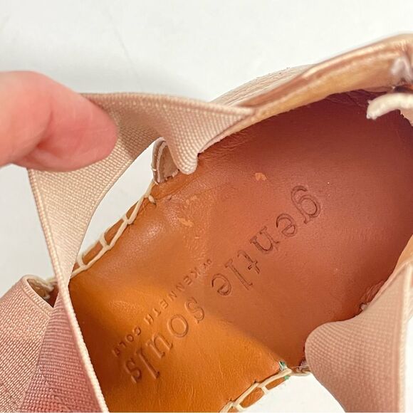 Gentle Souls Kenneth Cole Charli Cross Elastic Wedge Sandals Rose Gold 7 Shoes - Picture 12 of 12